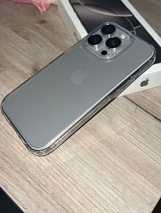 Iphone 16 pro inca în garantie