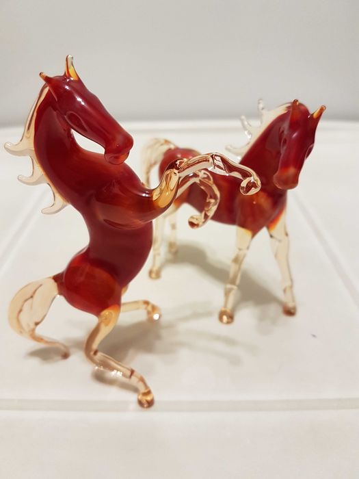 "Конь" - фигурка, статуэтка из стекла.