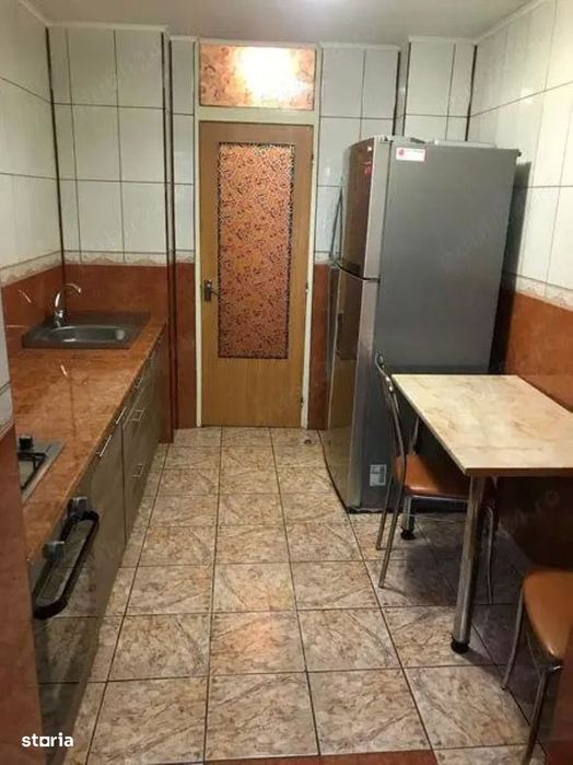 Apartament cu 3 camere |Bd. Uverturii | Militari | decomandat