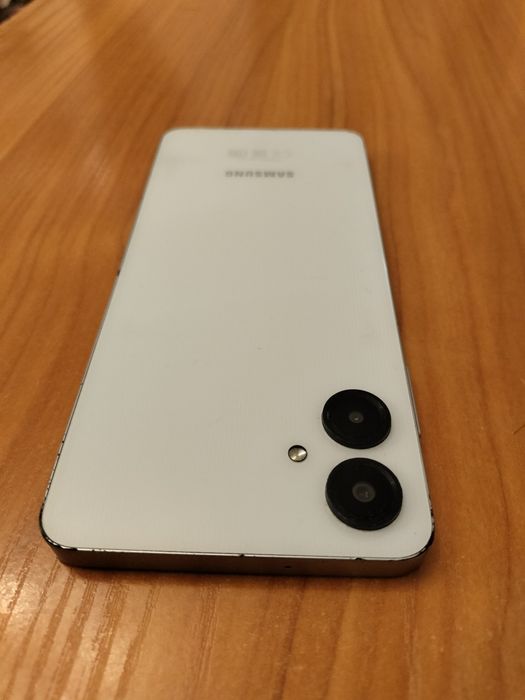 Samsung A06.128/6гб