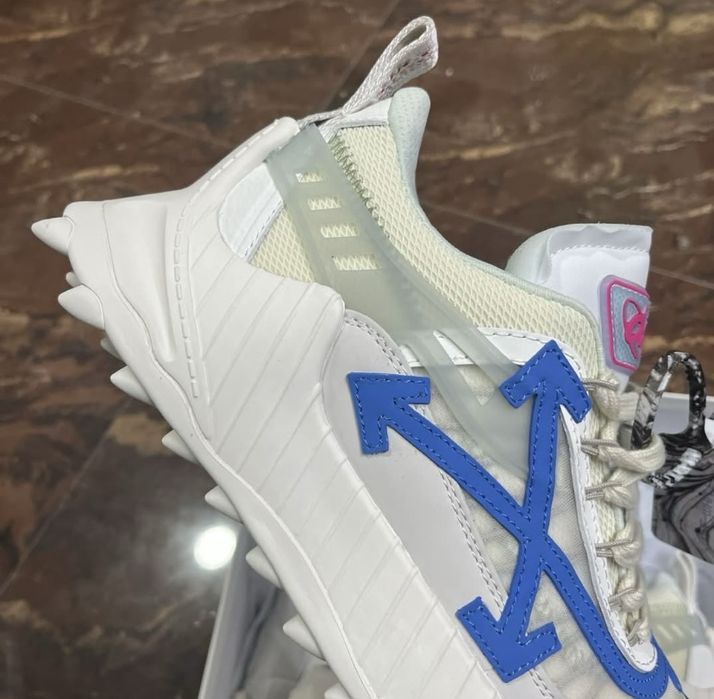 Adidasi off white odsy1000