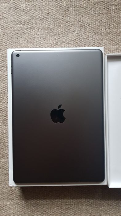 iPad/ Айпад -9 /64gb