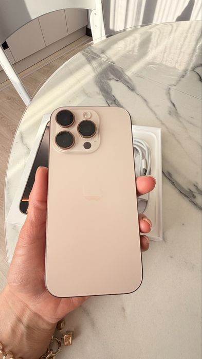 Iphone 16 pro 256 гб