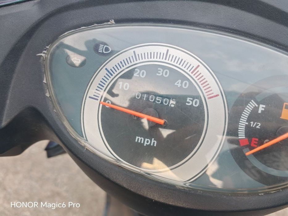 Продам Мопед M8  125 кубов