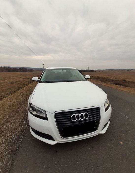 AUDI A3 Sportback 0 — imagine 4