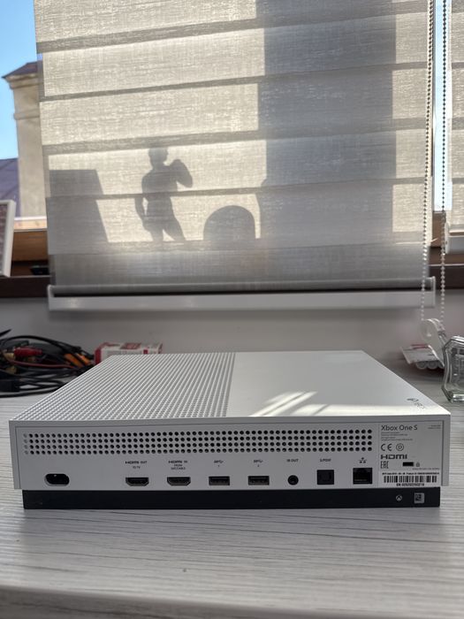 Xbox One S 512 GB