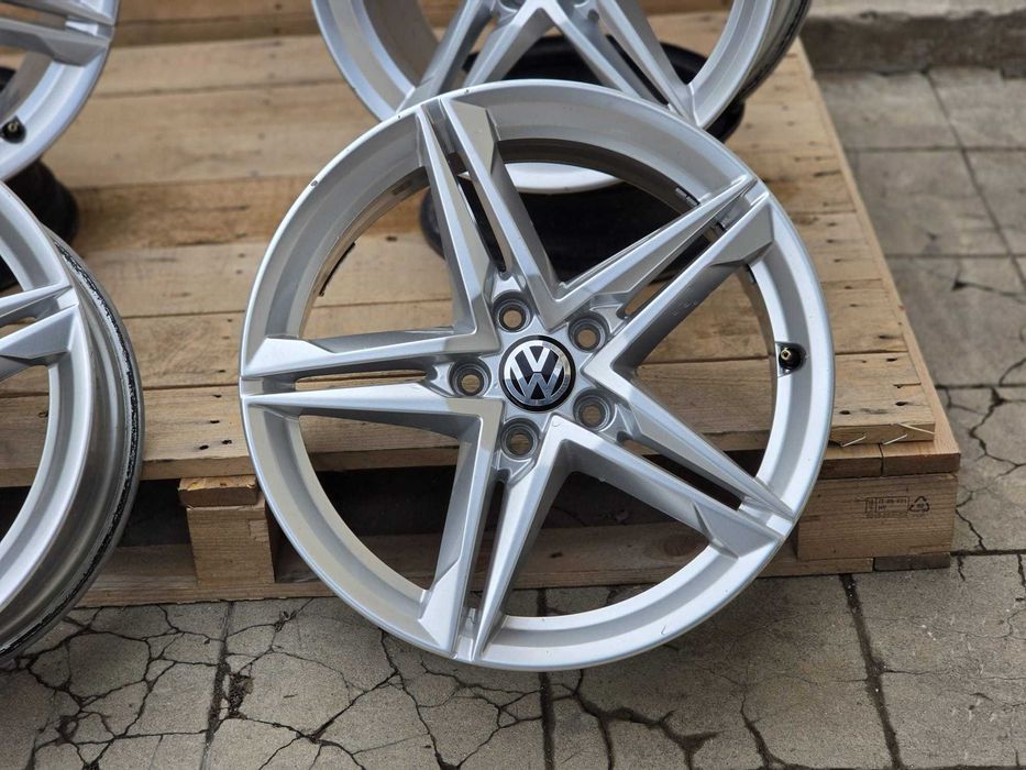 5х112 18 Цола Джанти VW Passat Golf Touran Caddy Speedline