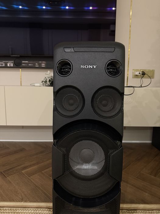 Продам колонку Sony MHC-V50D