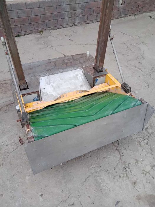 Автоматизированный робот штукатур / Сувок аппарат