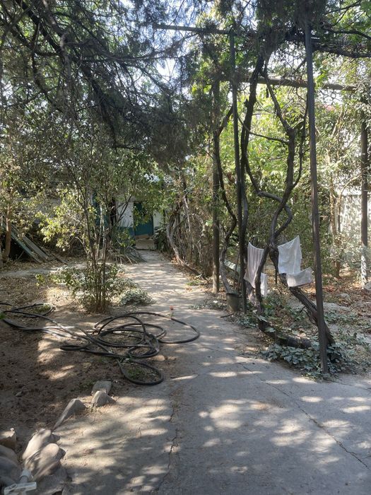 Срочно продам дом в хорошем месте, недалеко центр, аэропорт, вокзал!