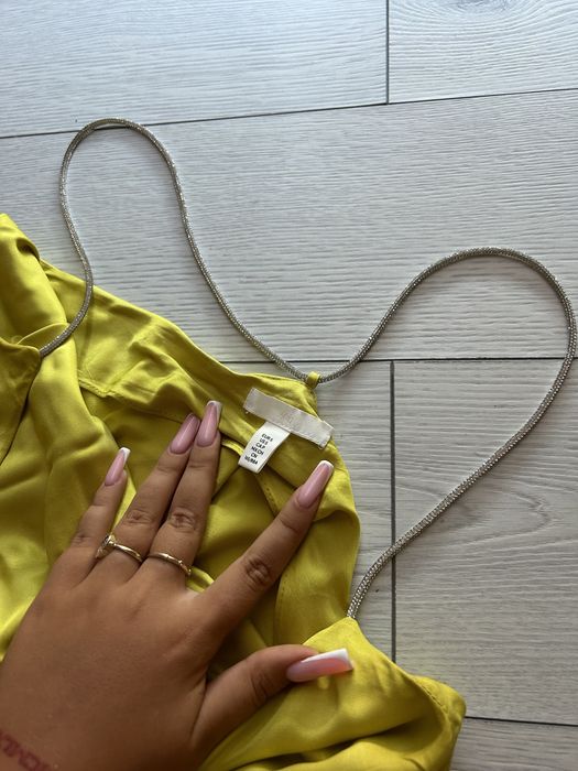 Top H&M bretele din pietricele