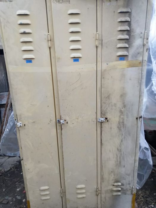 Fotolii , scaune, ale corpuri mobila