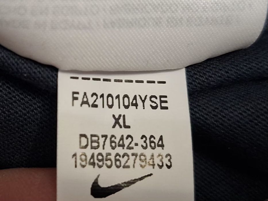 Nike Liverpool-Ориг. Тениска Нова!