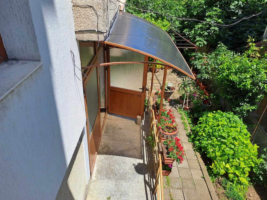 Продава се Етаж от къща в Плевен, Идеален център - 115 кв.м за 1305 €/кв.м - Снимка #18