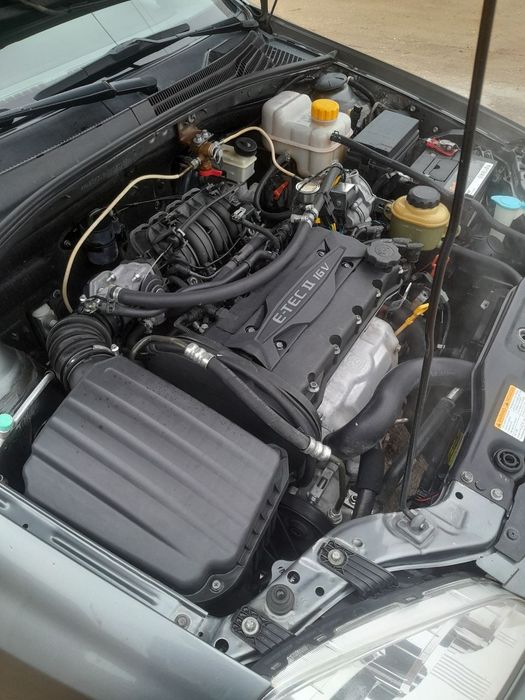 Lassette 1.6 2013 yili hamma xarajati qilingan aftomat