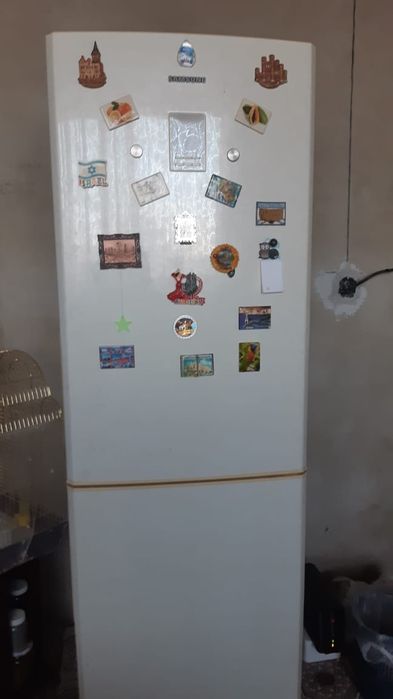 Холодильник samsung