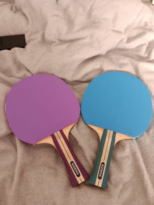 Vând palete de ping pong