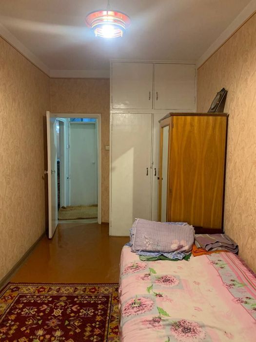 Yunusobod tumani 6 kvartlda 3 xonali kvartira sotiladi.