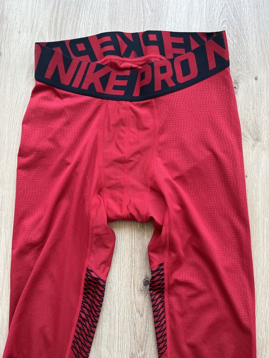 NIKE PRO HyperCool Compression - S размер клин / Оригинал