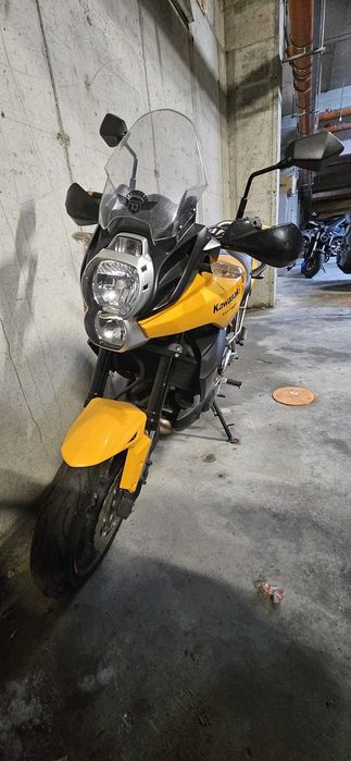 Vand Kawasaki Versys 650 - 2010 - galbena - stare excelenta - 23000km
