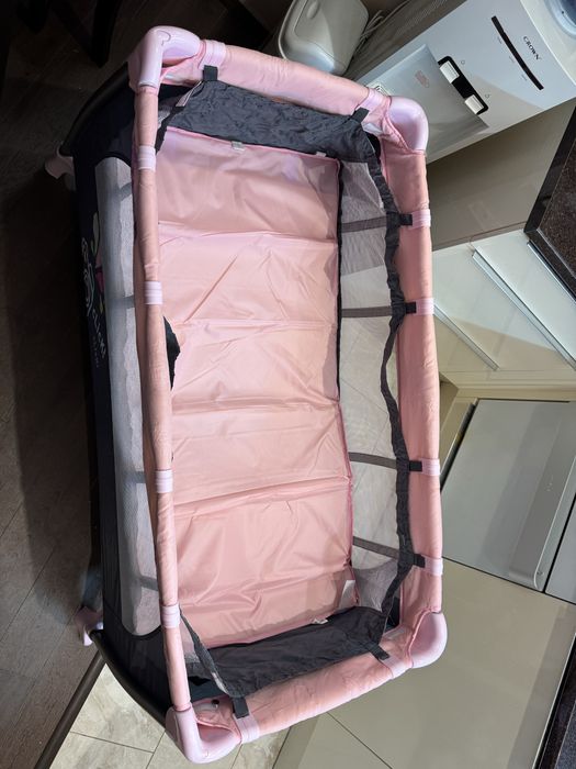 Сгъваема детска кошара за игра и спане Chipolino Monaco