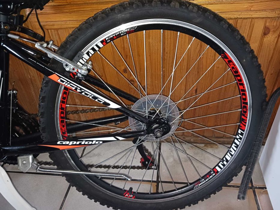Vând bicicletă Mtb Capriolo roți 24