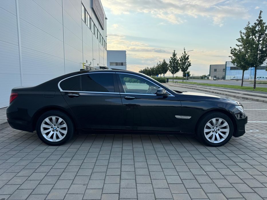 BMW 7 Series 2012 — imagine 4