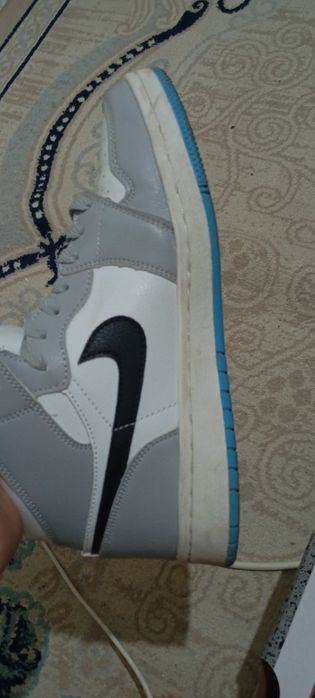 продам кросовки.