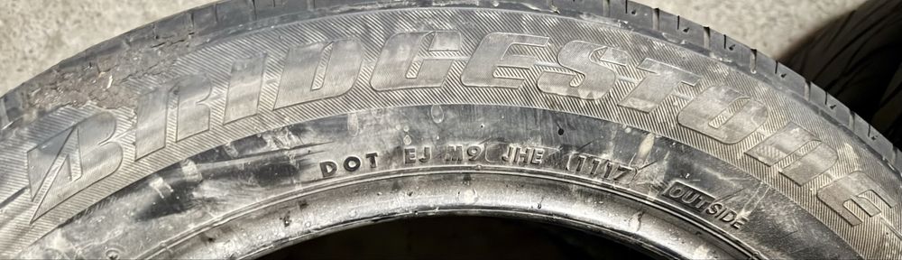 Легковые Шины 235/55/20 2ШТ Б/У