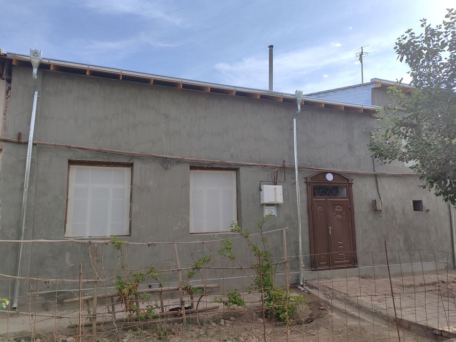 Уй сотилади космоободда