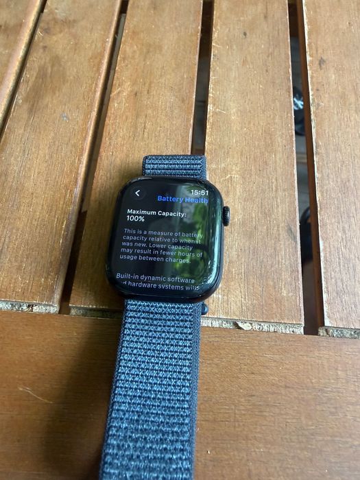 Apple Watch Series 10 (46mm) – Като нов, 100% Батерия, с протектор