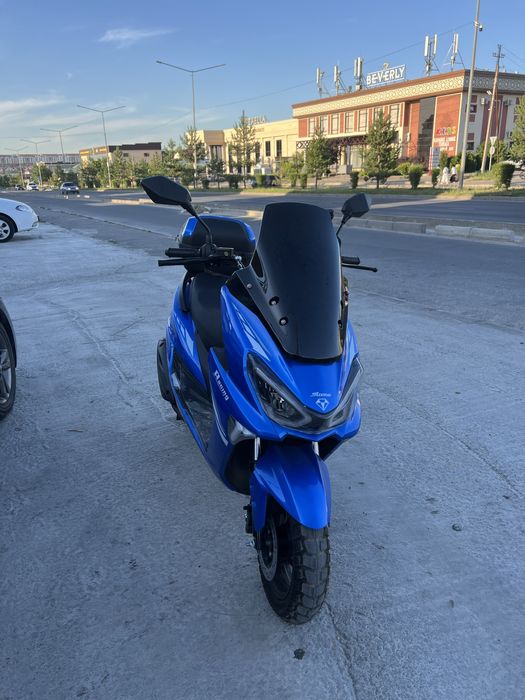 Мопет Макси