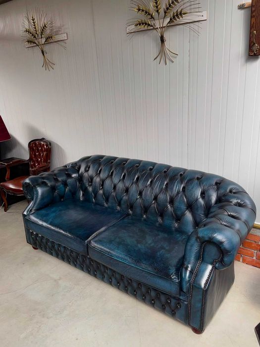 Chesterfield кожен диван