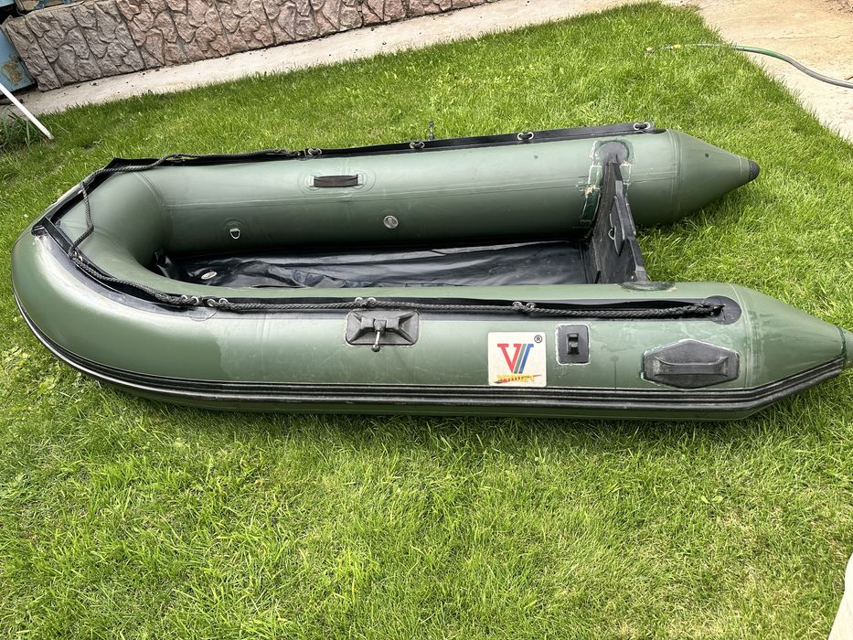 Лодка грузоподьемность 518кг