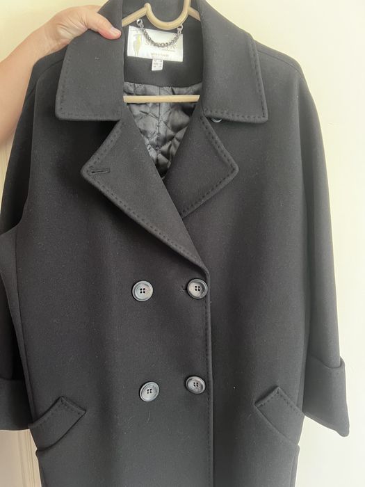 Продается полу пальто в идеальном состоянии