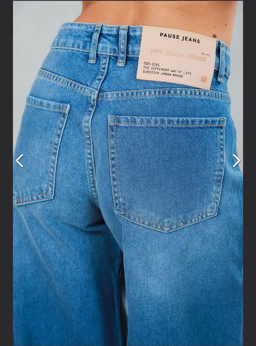 Дамски дънки pause