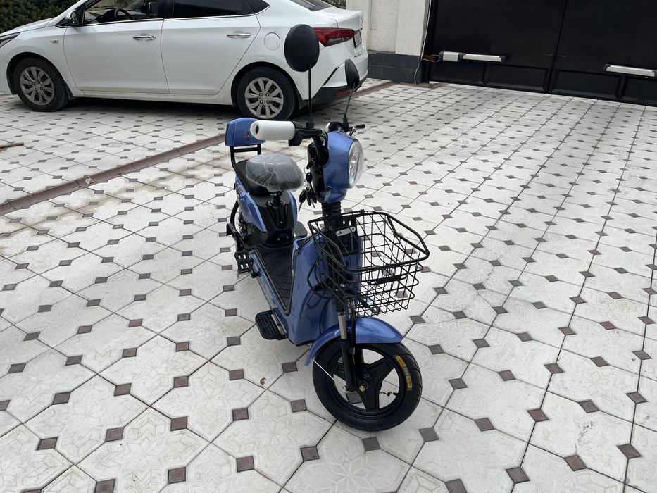 Электроскутер новый