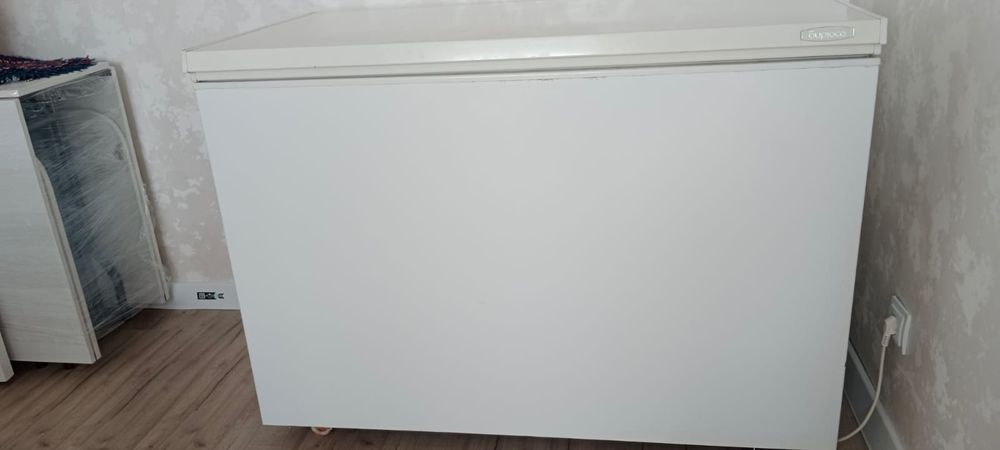 Продам морозильник Бирюса
