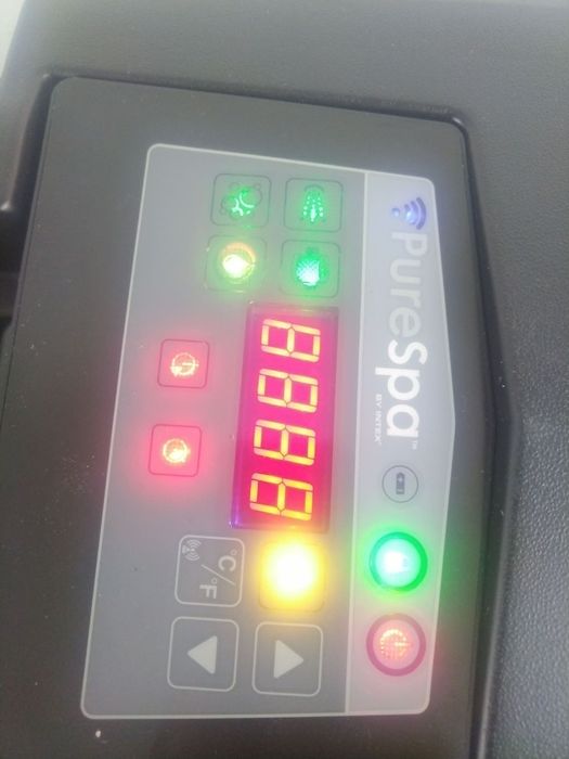 WiFi помпа и нагревател за хидромасажна вана
INTEX Whirlpool Pure-Spa Bubble & Jet, SC-WF20
висококачествена помпа, проектирана специално за джакузита