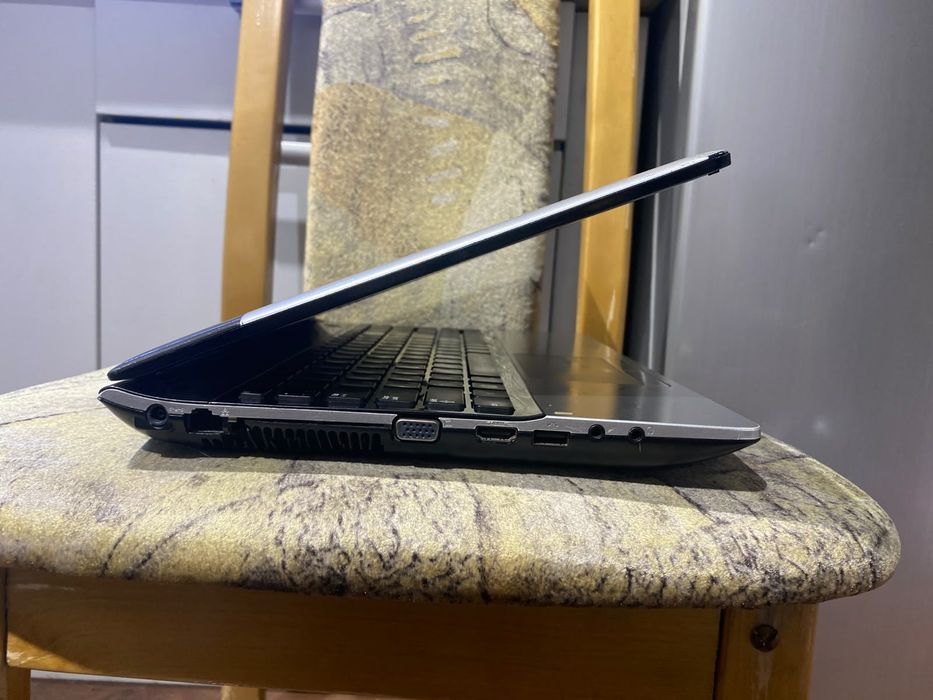 Samsung intel core i5/Nvidia GeForce/OZU 8GB/SSD