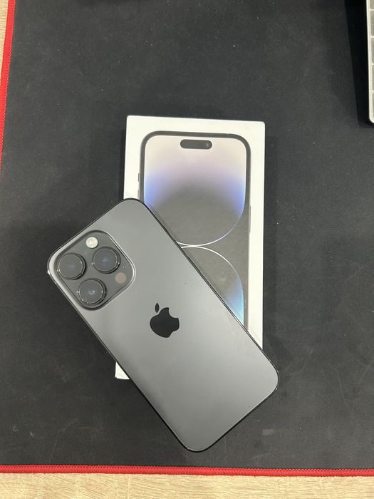 Продам айфон 14 про