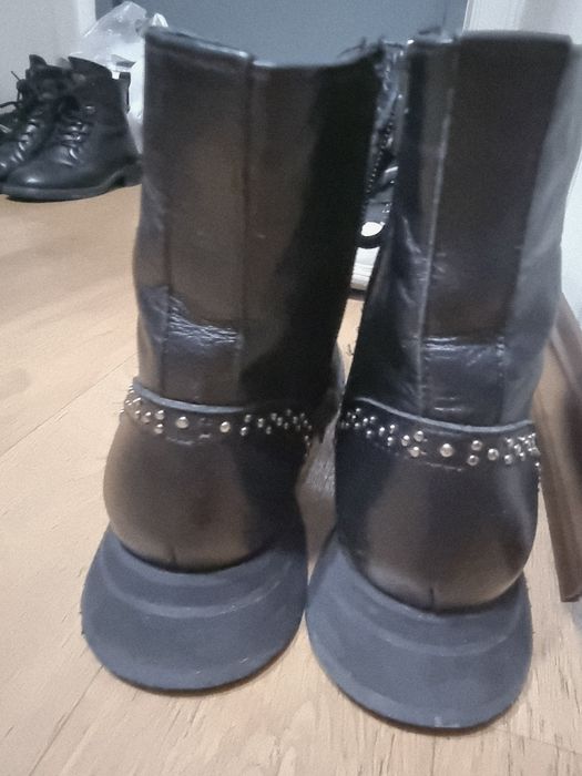 Сапоги осенние новые