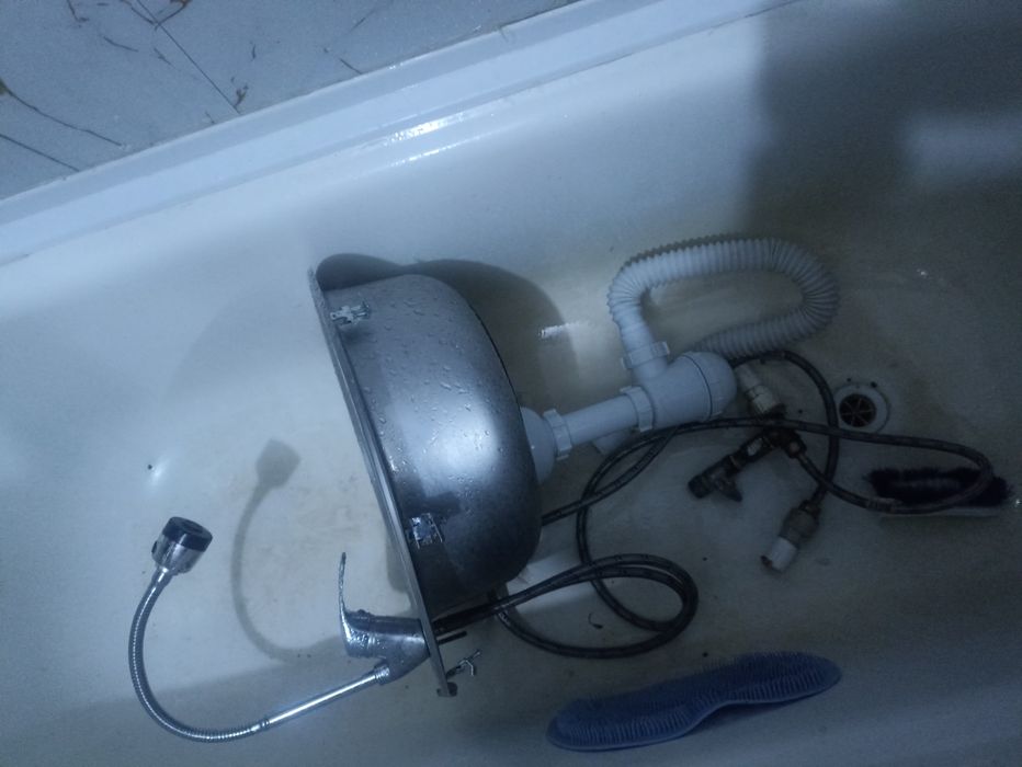 Кухонная мойка б/у