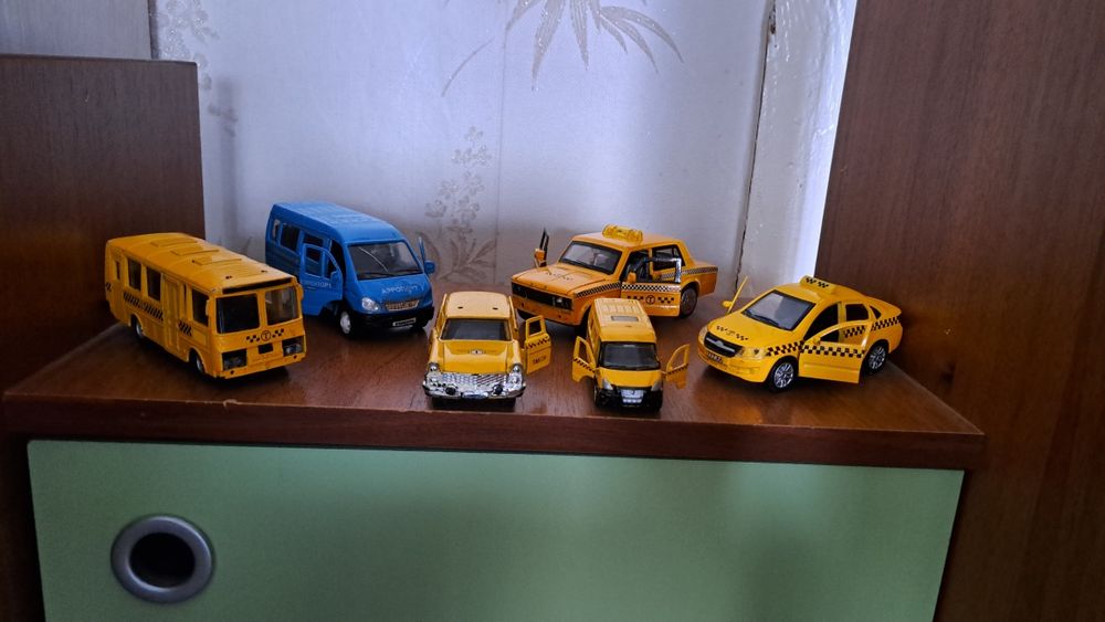 Коллекция машинок