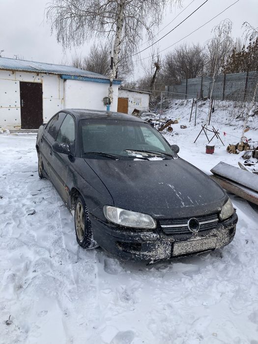 Автомобиль опель