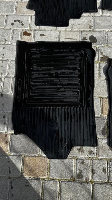 Полики для авто .