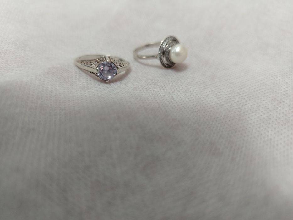 Kumush abuchalni uzuklar sotiladi