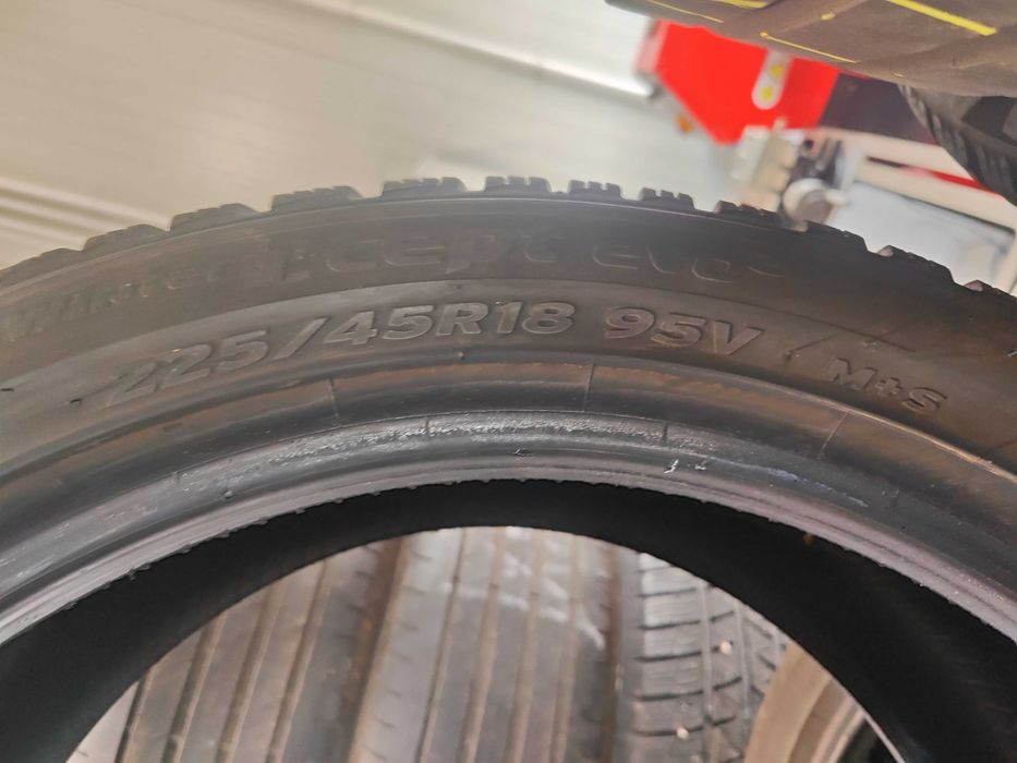 4бр. зимни гуми 255/40/18-225/45/18 Hankook спорт пакет