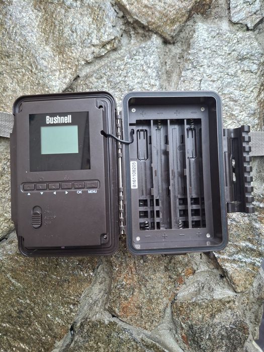 Cameră de vânătoare Bushnell Trophy Cam Brown