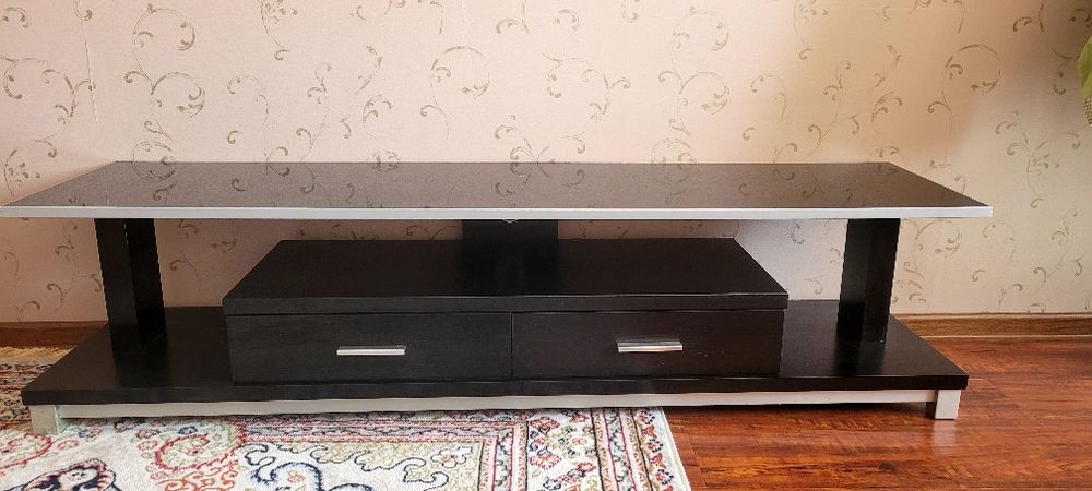 Продам. Подставка  под  телевизор